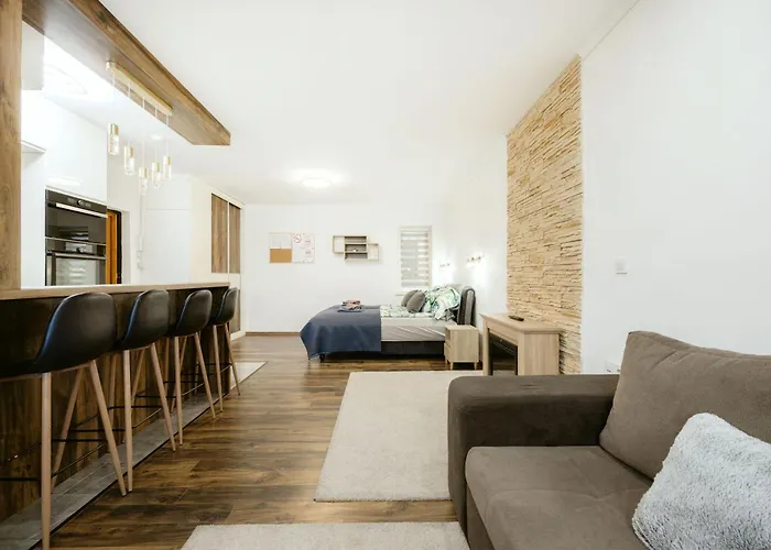 Apartman King Of The Inner Budapest